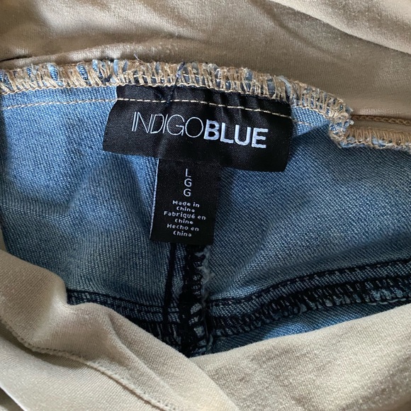 Two pairs of size L maternity jeans - Picture 4 of 5